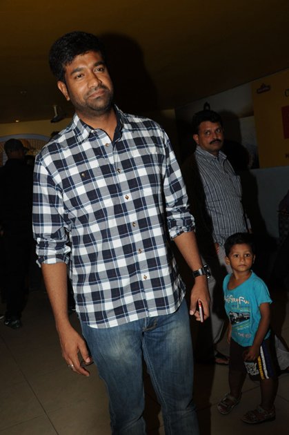 Celebrities-at-Bruce-Lee-Movie-Premier-Show-